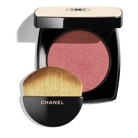 chanel les beiges healthy winter glow blush. exclusive creation.|Chanel Les Beiges no 30.